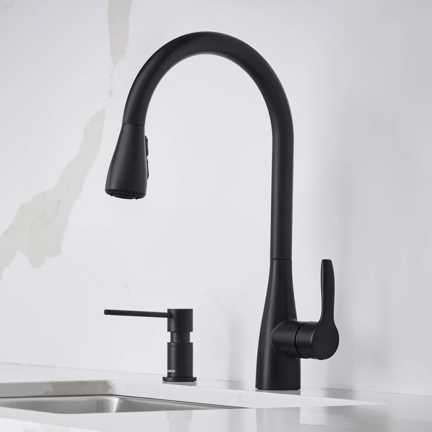 Blanco Atura Pull-Down Dual-Spray Kitchen Faucet, Matte Black, 1.5 GPM, Brass, 443027