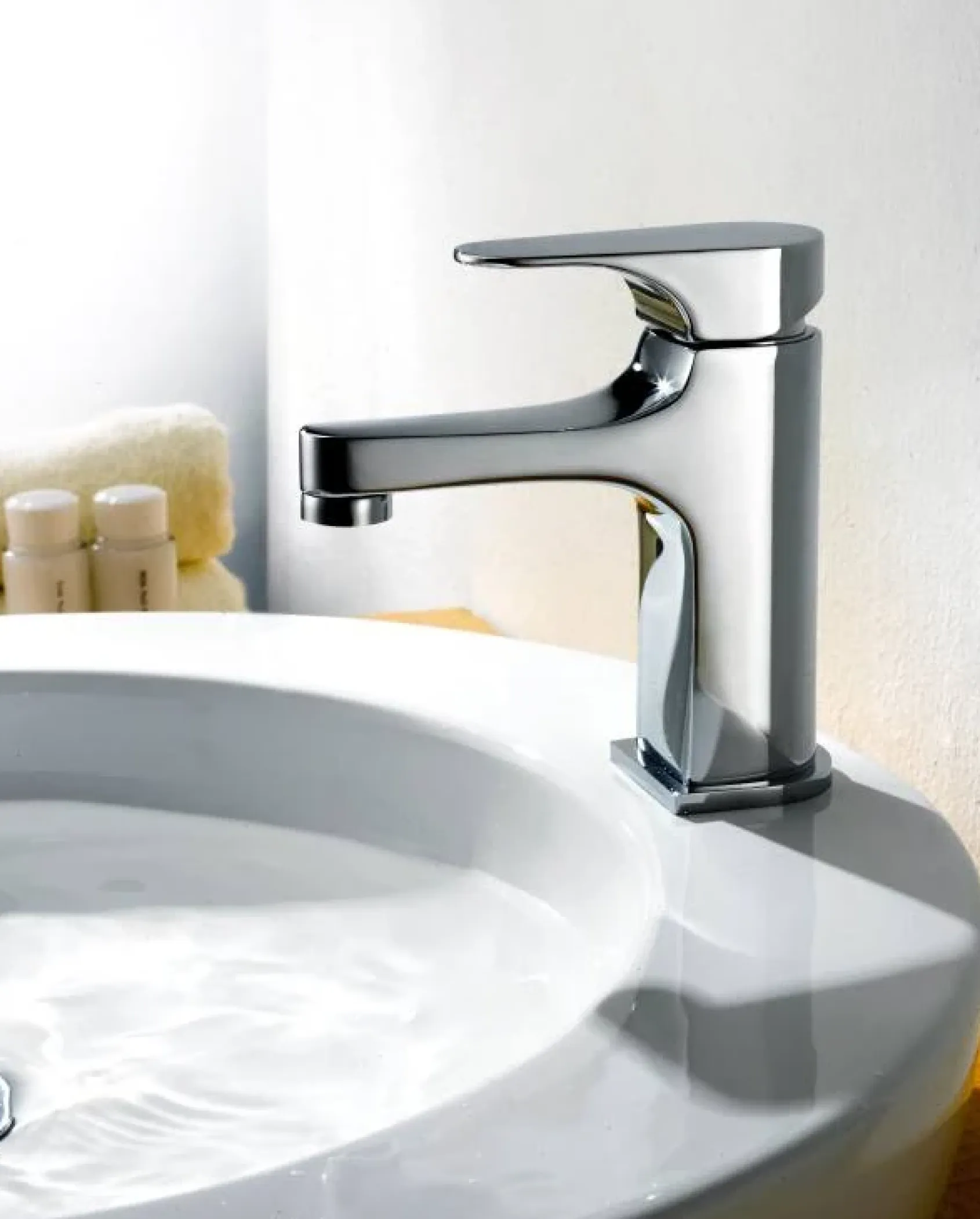 Dawn 6" 1.2 GPM Bathroom Faucet, Chrome, AB52 1662C