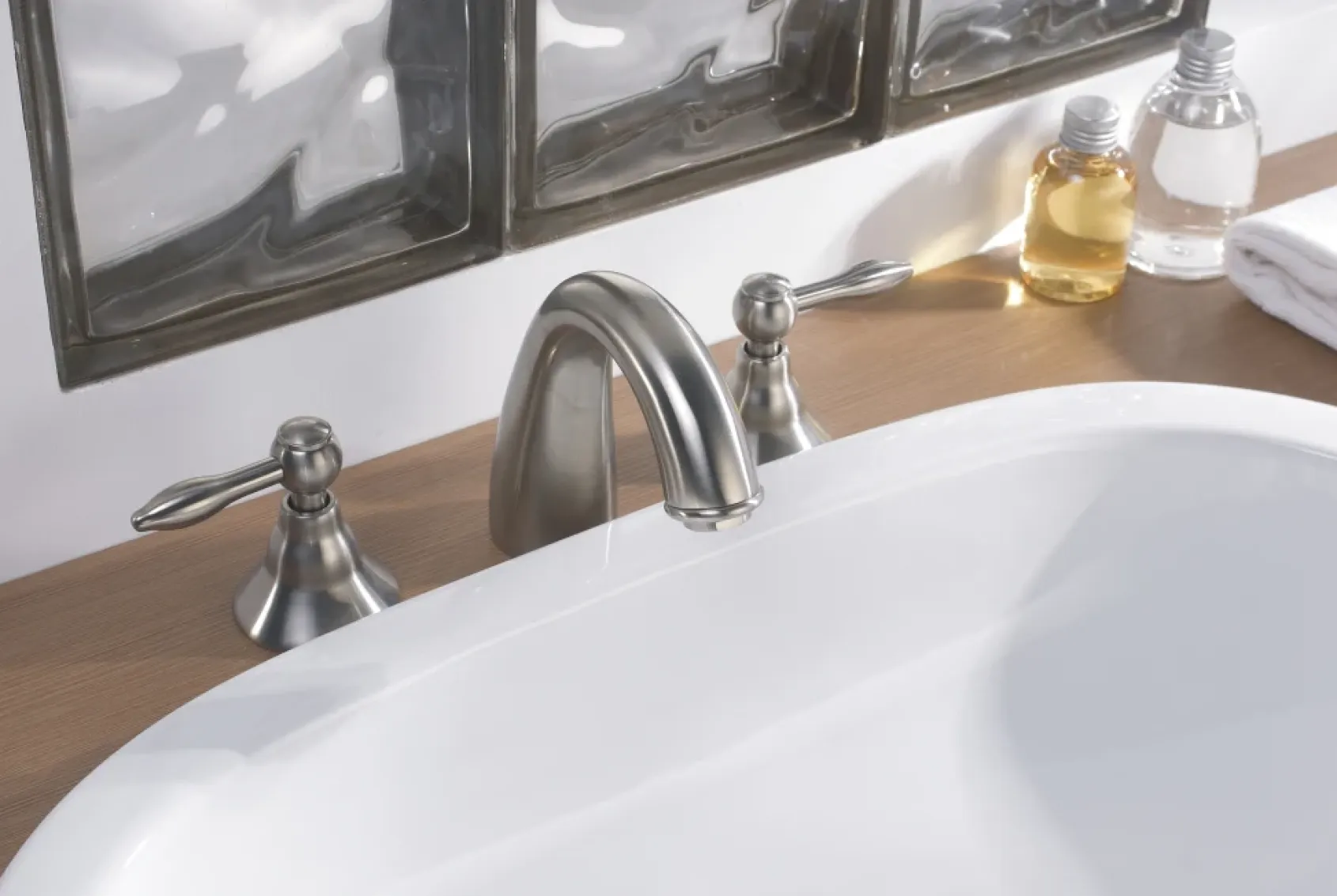 Dawn 6" 1.2 GPM Bathroom Faucet, Chrome, AB13 1018C