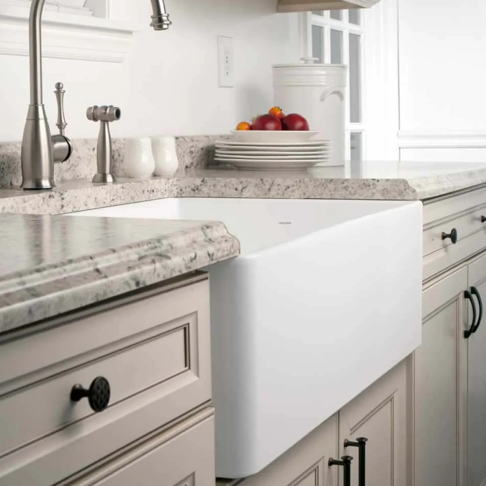 Houzer 30" Fireclay Farmhouse Apron Front Single Bowl Kitchen Sink, White, PTS-4100 WH