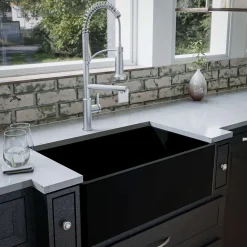 Karran Fireclay 30
