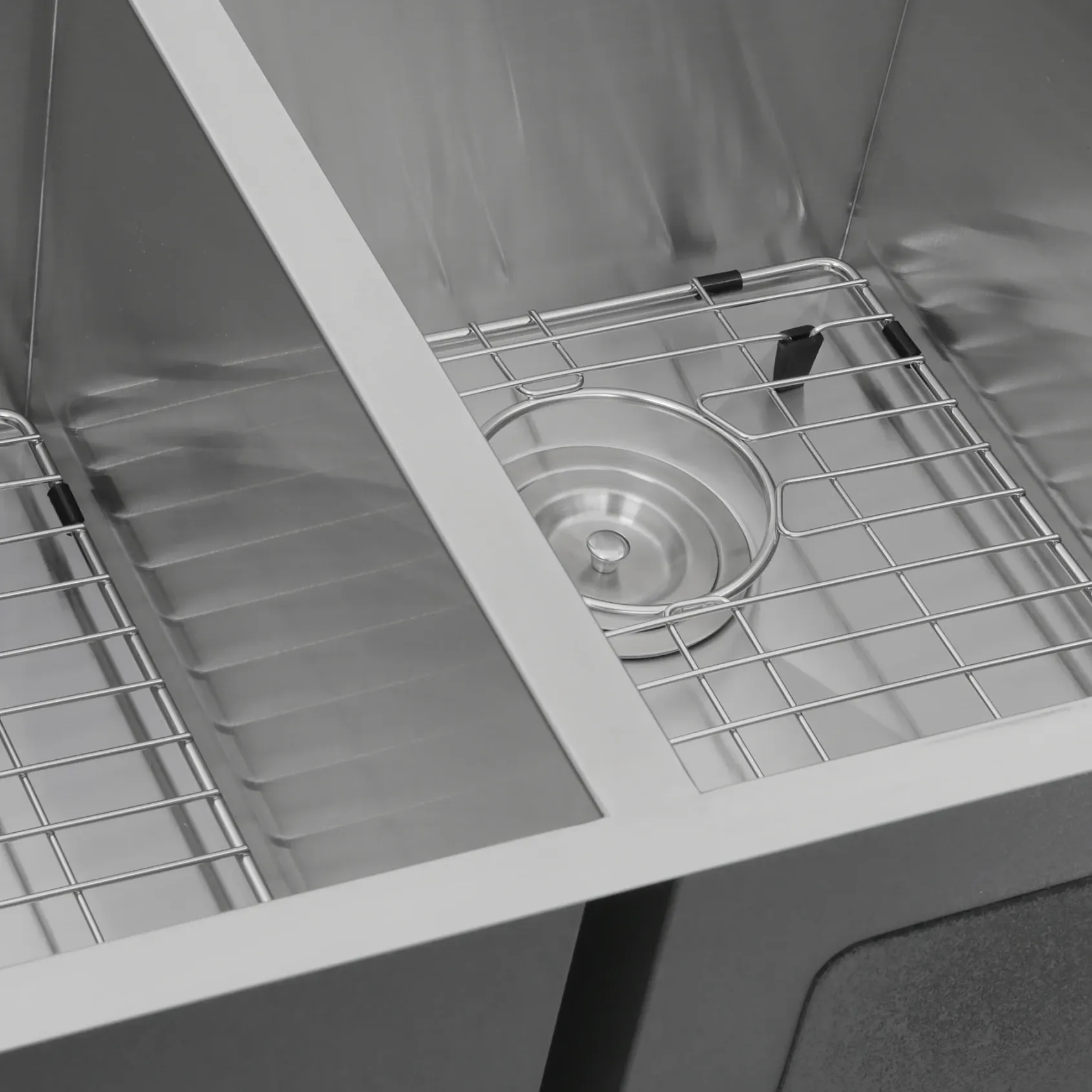 Nantucket Sinks Pro Series 32" Undermount 304 Stainless Steel Kitchen Sink with Accessories, 55/45 Double Bowl, Silver, 16 Gauge, ZR3219-OS-16
