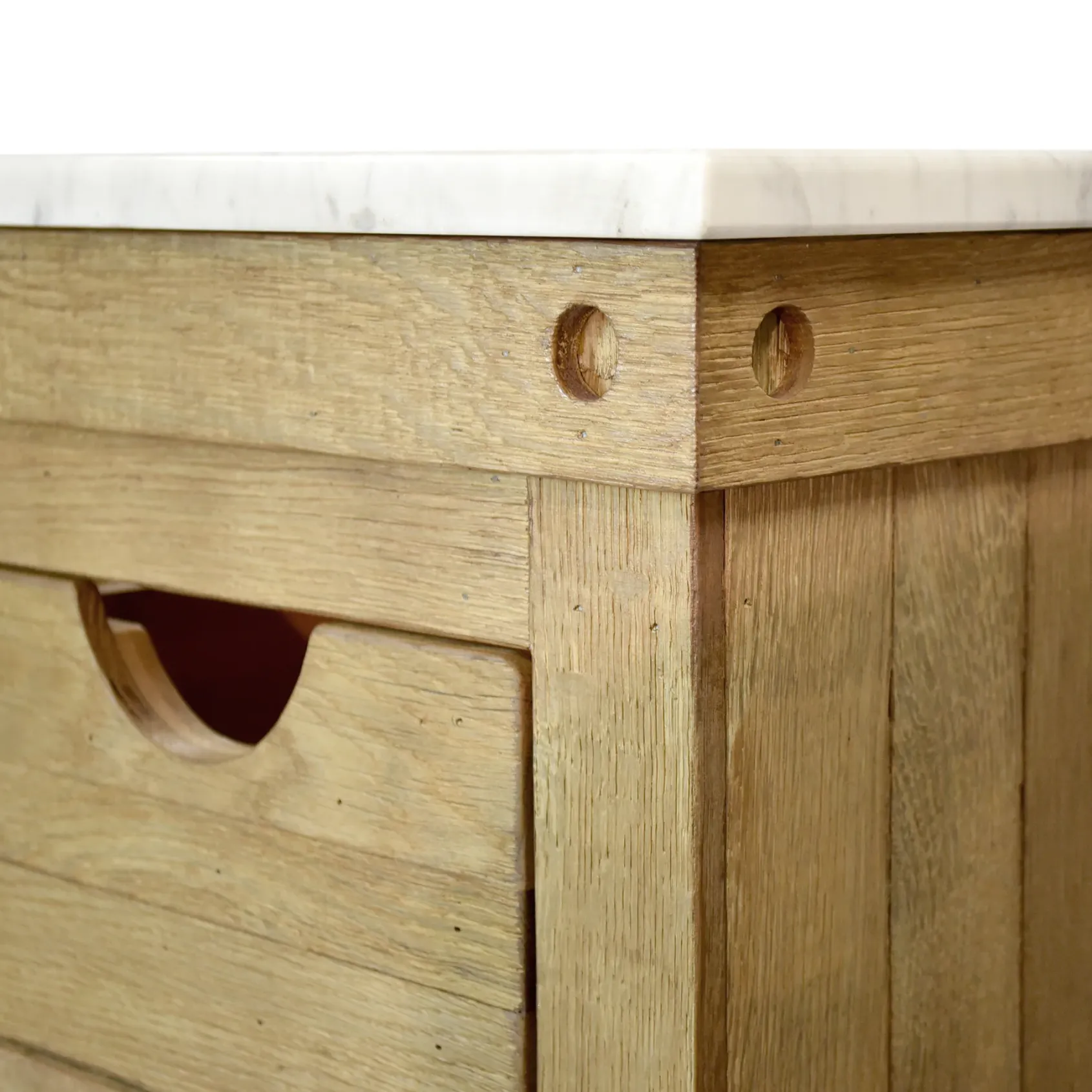 Native Trails 36" Freestanding Vanity Base in Chardonnay, Reclaimed Oak Wood, Vintner's Collection, VNW361