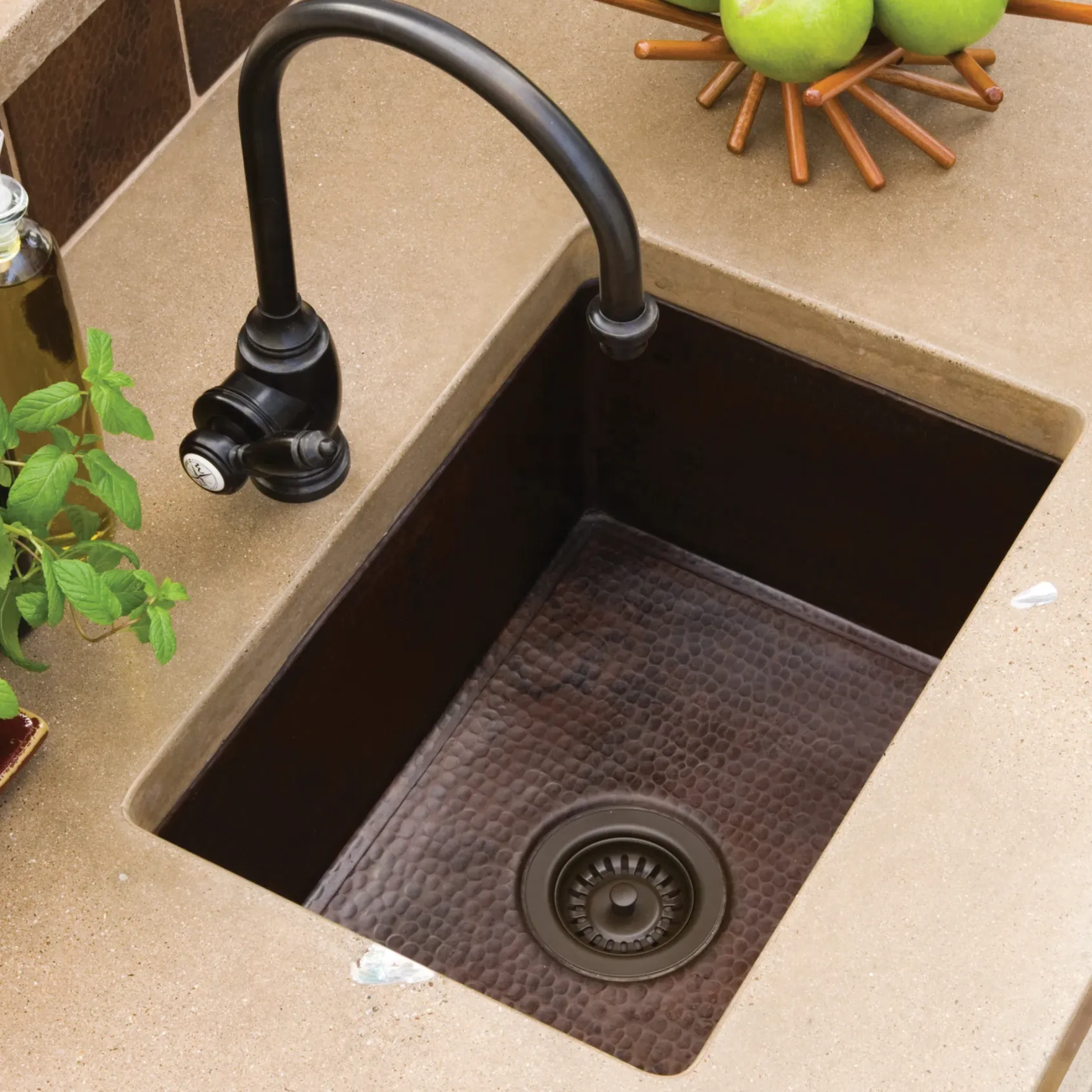 Native Trails Cocina 21" Copper Kitchen Sink, Antique Copper, CPK278