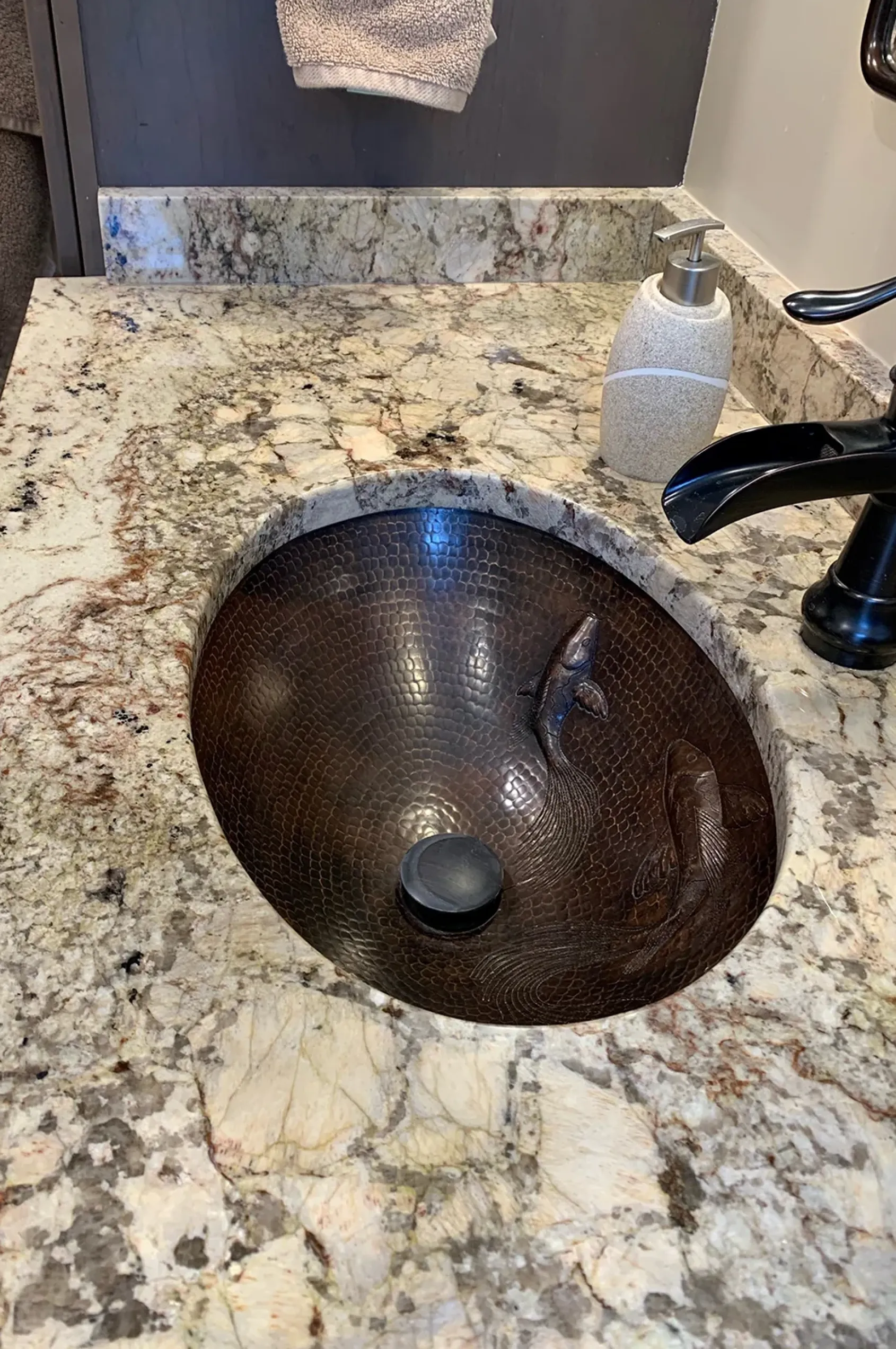 Premier Copper Products 19" Oval Copper Bathroom Sink, Oil Rubbed Bronze, LO19FKOIDB