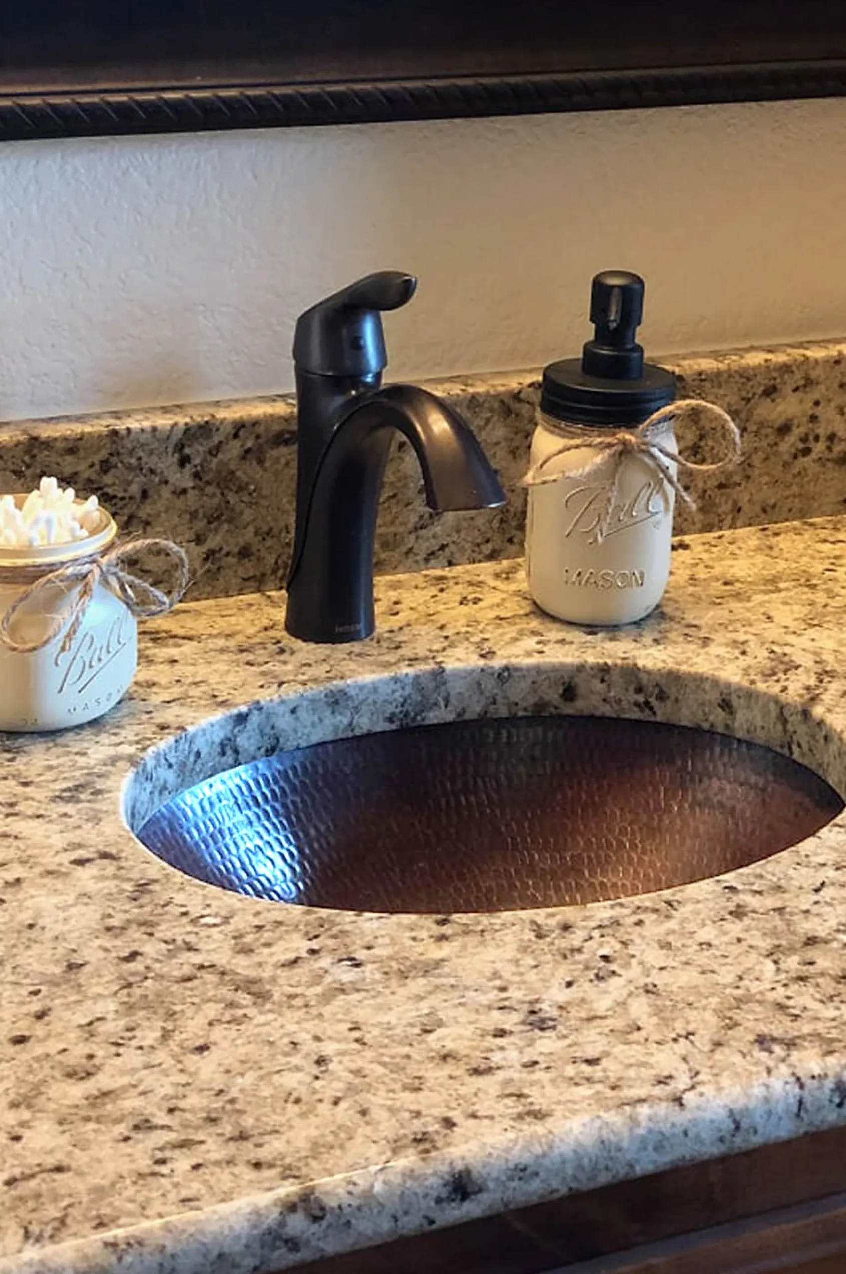 Premier Copper Products 17" Oval Copper Bathroom Sink, Oil Rubbed Bronze, LO17FDB