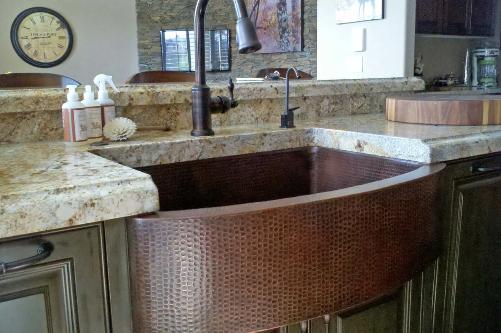 Premier Copper Products 33" Copper Farmhouse Sink, Oil Rubbed Bronze, KASRDB33249