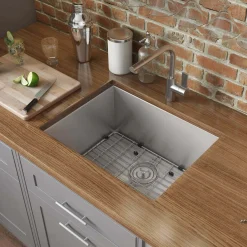 Ruvati Nesta 23" Undermount Stainless Steel Kitchen Sink, 16 Gauge, Zero Radius, RVH7100