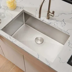 Ruvati Gravena 32" Undermount Stainless Steel Kitchen Sink, 16 Gauge, Rounded Corners, RVH7400