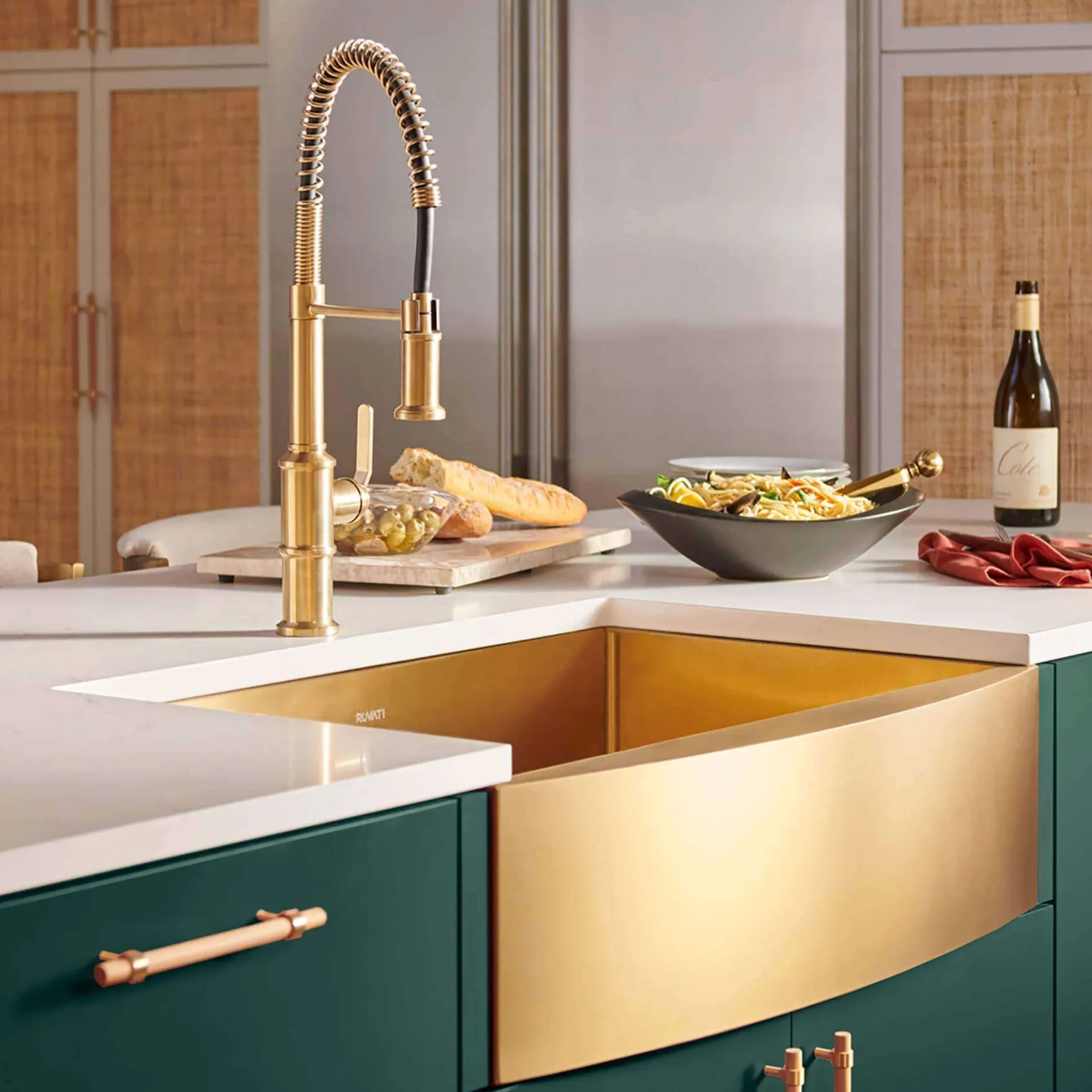 Ruvati Terraza 36" Stainless Steel Apron-front Farmhouse Sink, Brass Tone Matte Gold, 16 Gauge, RVH9880GG