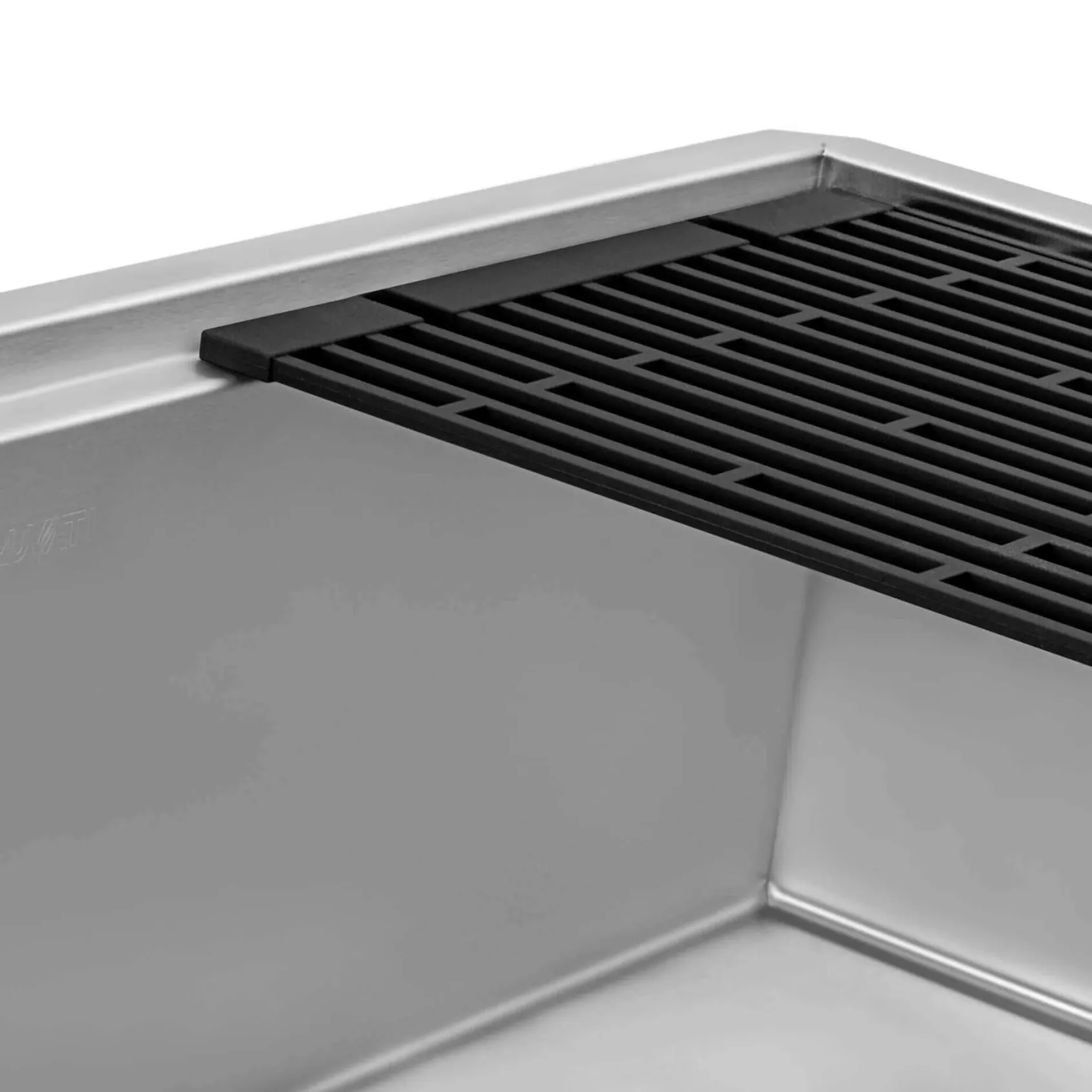 Ruvati Veniso Nova 33" Slope Bottom Offset Drain Undermount Stainless Steel Workstation Kitchen Sink, 16 Gauge, RVH8597