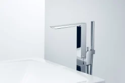 TOTO GR Single-Handle Freestanding Tub Filler Faucet with Handshower, Polished Chrome, Brass, TBG02306U#CP